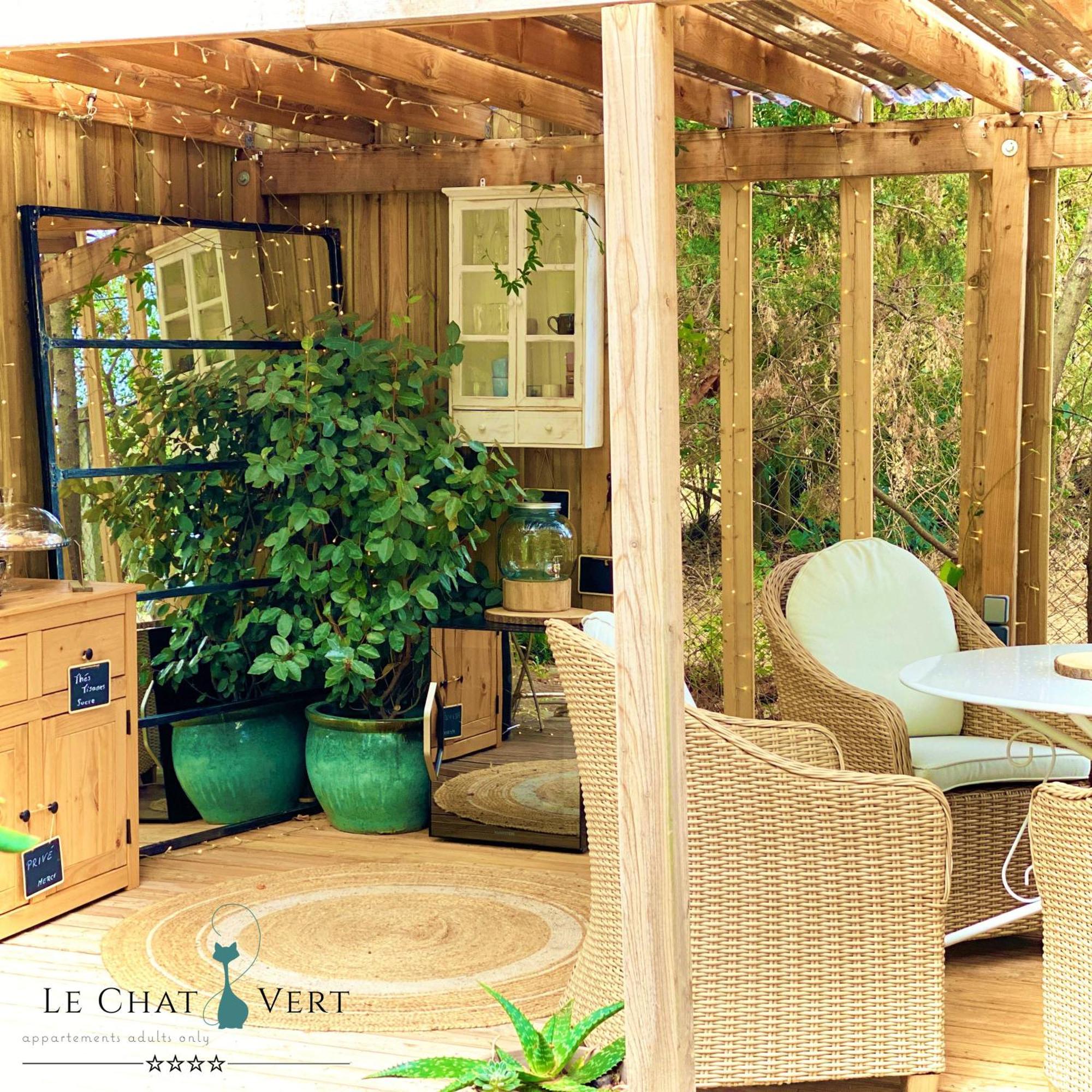 Le Chat Vert - Appartements Adults Only Saint-Andre  ภายนอก รูปภาพ